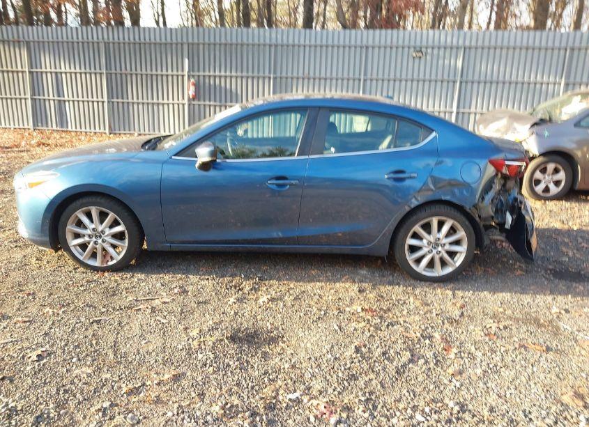 Photo 14 of 2017 Mazda Mazda3 TOURING (VIN 3MZBN1V72HM146914)