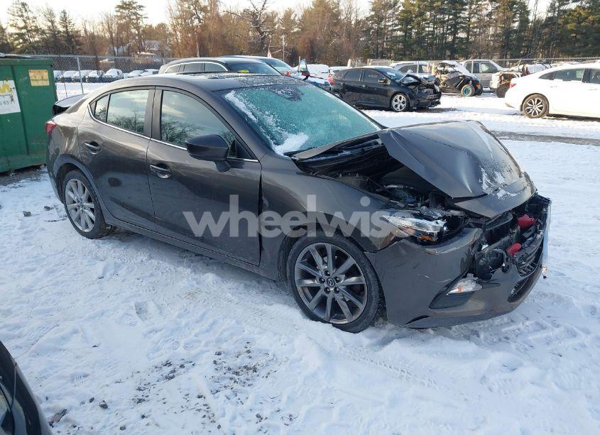 2017 Mazda Mazda3 TOURING (VIN 3MZBN1V76HM100082) main photo