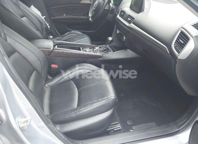 Photo 5 of 2017 Mazda Mazda3 TOURING (VIN 3MZBN1V76HM108148)