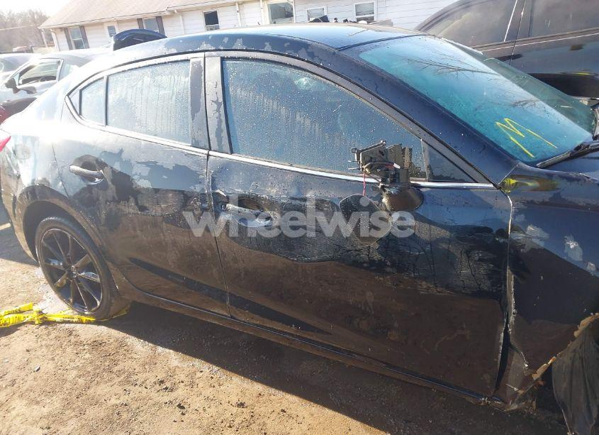 Photo 14 of 2017 Mazda Mazda3 TOURING (VIN 3MZBN1V77HM114136)