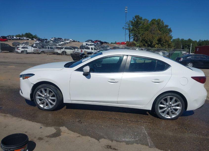 Photo 14 of 2017 Mazda Mazda3 TOURING (VIN 3MZBN1V77HM116257)