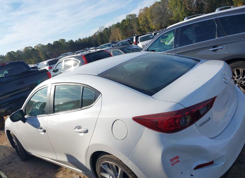 Photo 15 of 2017 Mazda Mazda3 TOURING (VIN 3MZBN1V7XHM135966)