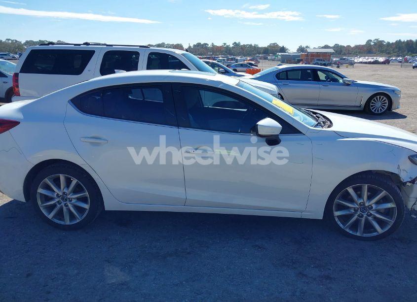 Photo 14 of 2017 Mazda Mazda3 GRAND TOURING (VIN 3MZBN1W31HM135320)