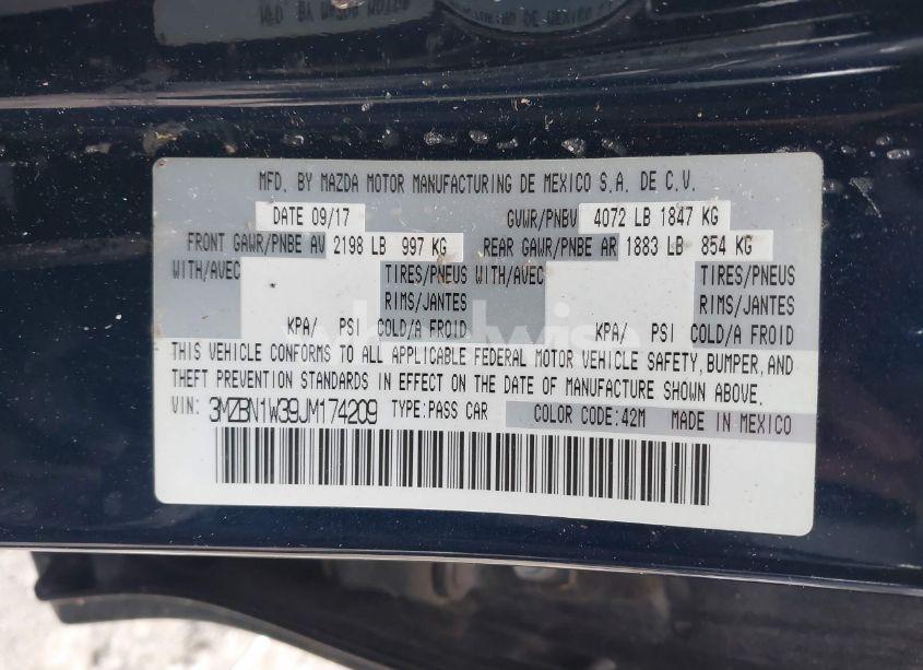 Photo 9 of 2018 Mazda Mazda3 GRAND TOURING (VIN 3MZBN1W39JM174209)