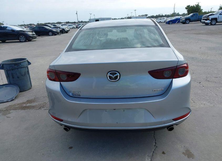 Photo 16 of 2021 Mazda Mazda3 2.0 (VIN 3MZBPAA75MM200152)