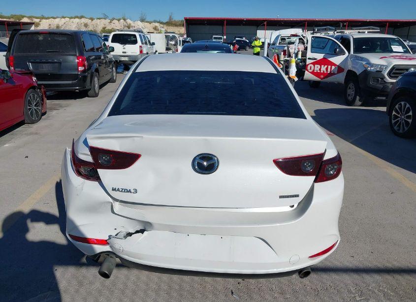 Photo 6 of 2019 Mazda Mazda3 SELECT PACKAGE (VIN 3MZBPAAL1KM112628)