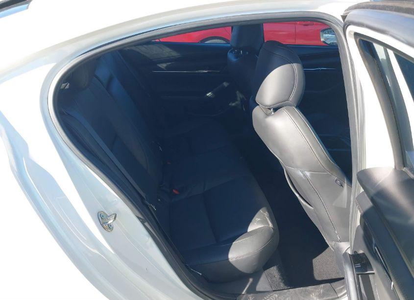 Photo 8 of 2019 Mazda Mazda3 SELECT PACKAGE (VIN 3MZBPAAL1KM112628)