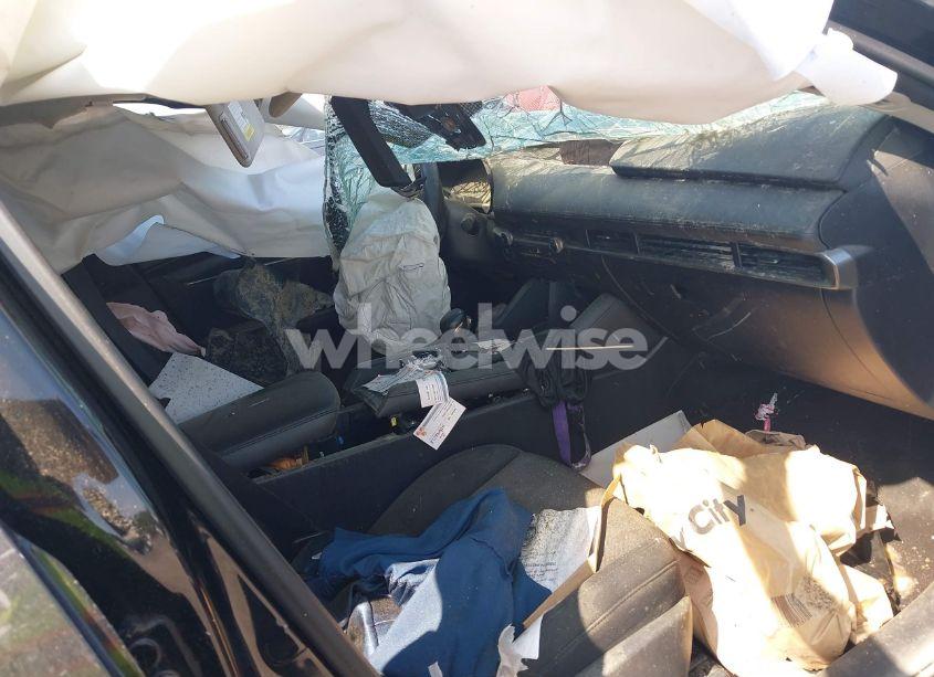 Photo 5 of 2021 Mazda Mazda3 2.5 S (VIN 3MZBPAAL2MM253288)