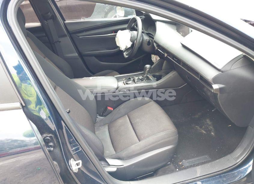 Photo 5 of 2021 Mazda Mazda3 2.5 S (VIN 3MZBPAAL2MM253355)