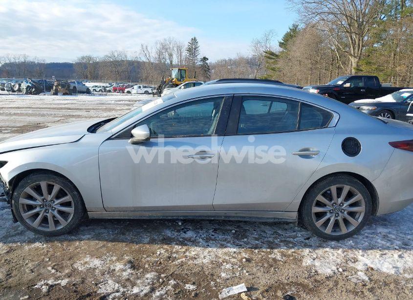 Photo 14 of 2019 Mazda Mazda3 SELECT PACKAGE (VIN 3MZBPAAL4KM109139)