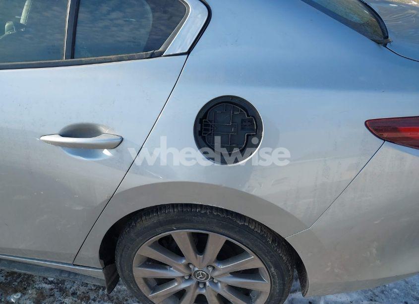 Photo 18 of 2019 Mazda Mazda3 SELECT PACKAGE (VIN 3MZBPAAL4KM109139)