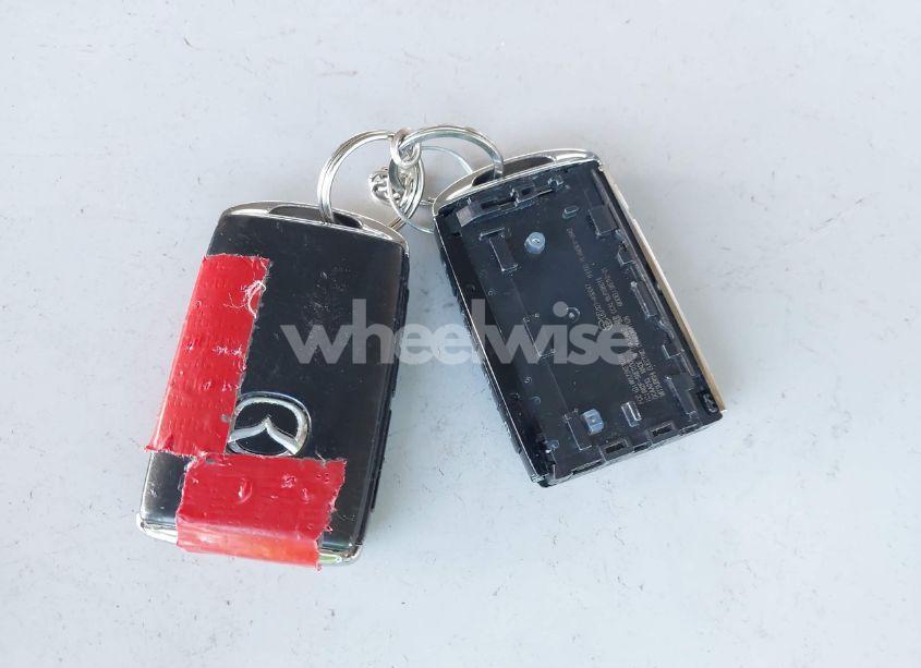 Photo 11 of 2021 Mazda Mazda3 2.5 S (VIN 3MZBPAAL6MM204515)