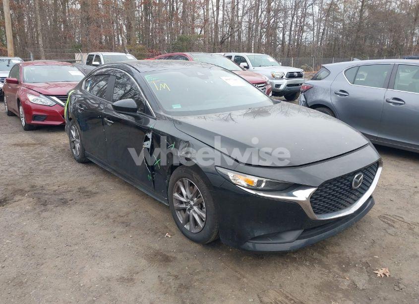 2021 Mazda Mazda3 2.5 S (VIN 3MZBPAAL8MM201924) main photo