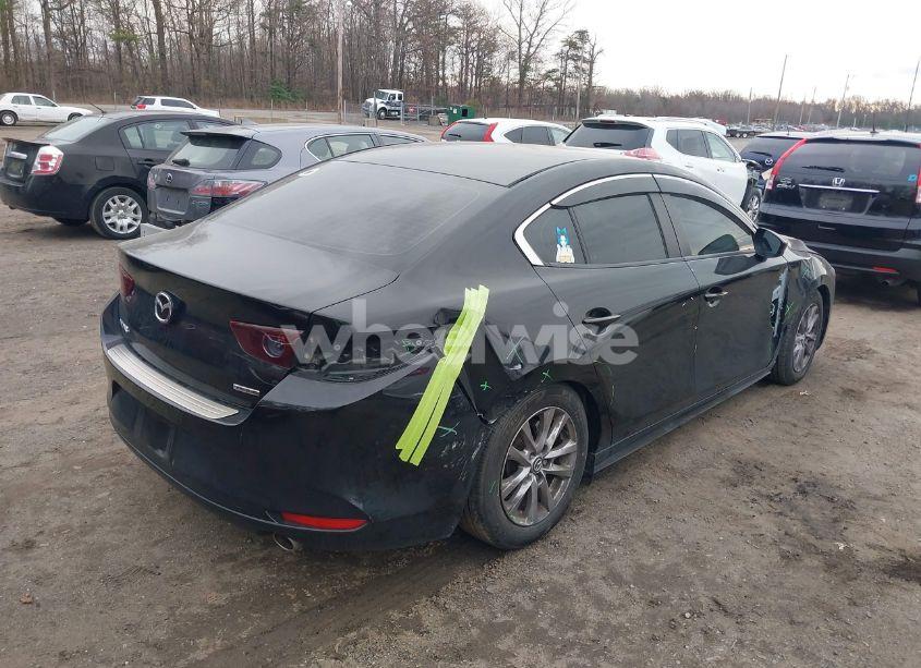 Photo 4 of 2021 Mazda Mazda3 2.5 S (VIN 3MZBPAAL8MM201924)