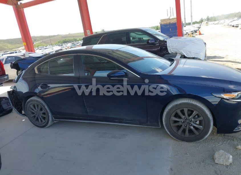 Photo 14 of 2024 Mazda Mazda3 2.5 S (VIN 3MZBPAAM4RM423330)