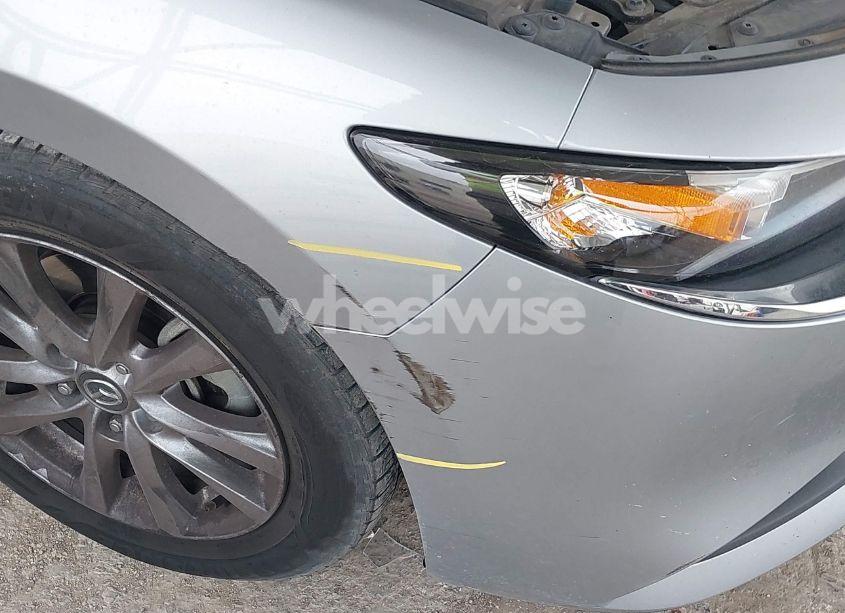 Photo 6 of 2019 Mazda Mazda3 (VIN 3MZBPABL3KM114105)