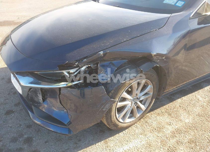 Photo 6 of 2019 Mazda Mazda3 (VIN 3MZBPABL5KM113750)