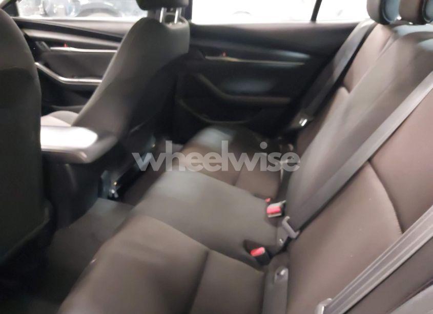 Photo 8 of 2019 Mazda Mazda3 (VIN 3MZBPABL8KM111622)