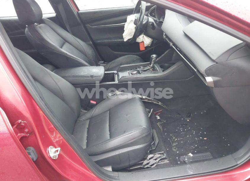 Photo 5 of 2021 Mazda Mazda3 SELECT (VIN 3MZBPABLXMM251819)