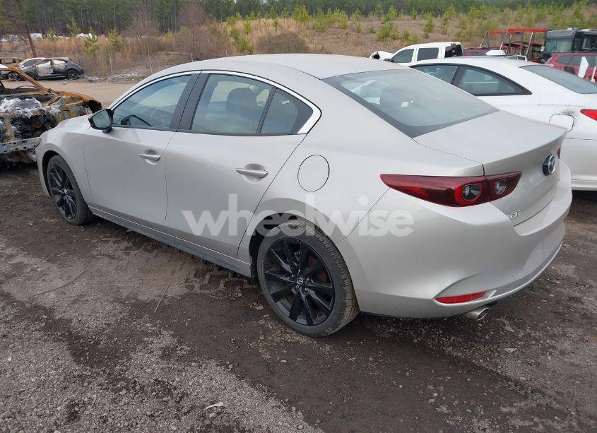 Photo 3 of 2024 Mazda Mazda3 2.5 S SELECT SPORT (VIN 3MZBPABM5RM425988)