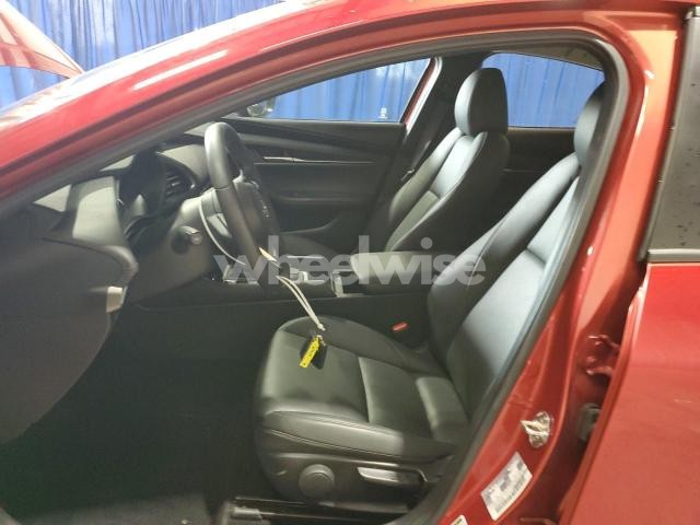 Photo 8 of 2025 MAZDA 3 SELECT SPORT (VIN 3MZBPABMXSM456787)