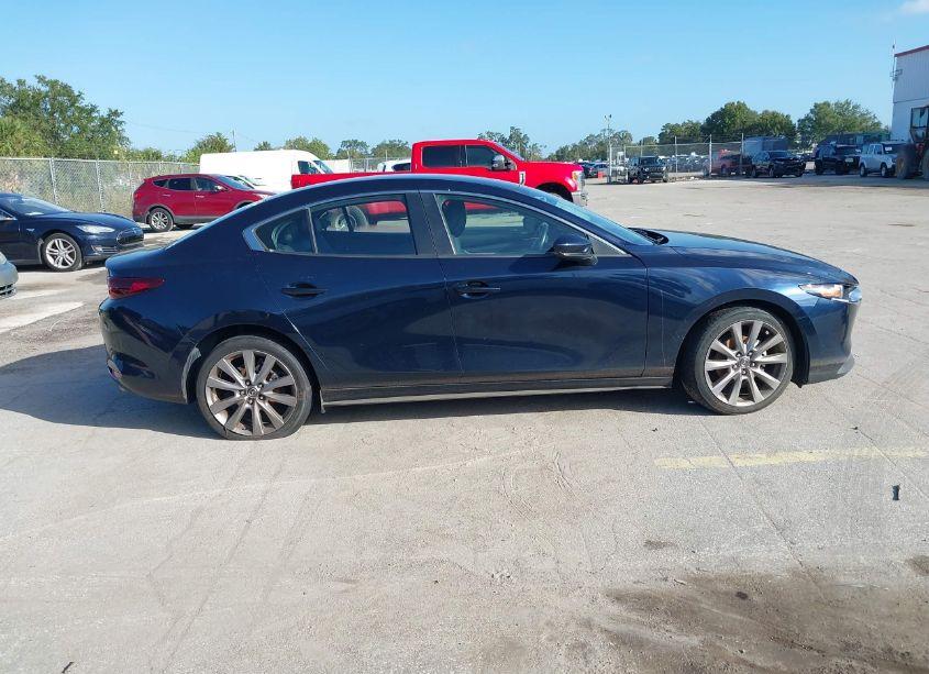 Photo 13 of 2020 Mazda Mazda3 SELECT PACKAGE (VIN 3MZBPACL4LM129020)