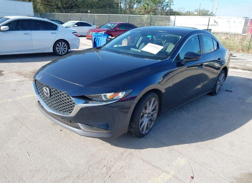 Photo 2 of 2020 Mazda Mazda3 SELECT PACKAGE (VIN 3MZBPACL4LM129020)