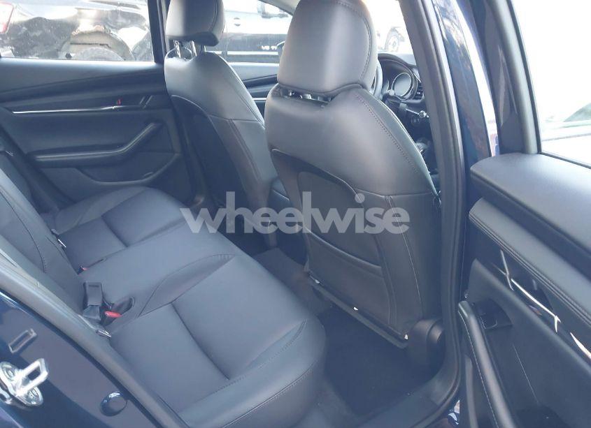 Photo 8 of 2024 Mazda Mazda3 2.5 S PREFERRED (VIN 3MZBPACM1RM435576)