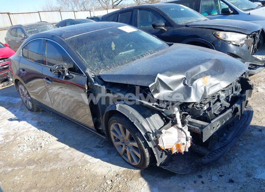 2019 Mazda Mazda3 PREMIUM PACKAGE (VIN 3MZBPACM7KM100117) main photo