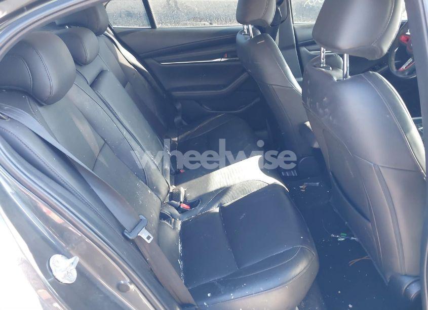 Photo 8 of 2019 Mazda Mazda3 PREMIUM PACKAGE (VIN 3MZBPACM7KM100117)