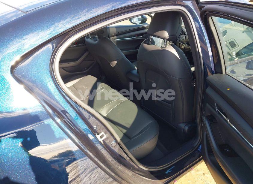 Photo 8 of 2024 Mazda Mazda3 2.5 S PREFERRED (VIN 3MZBPACM9RM435955)