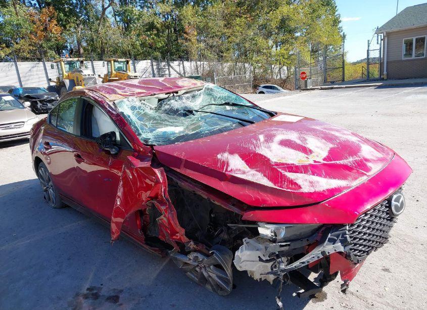 2019 Mazda Mazda3 PREFERRED PACKAGE (VIN 3MZBPADL2KM111709) main photo