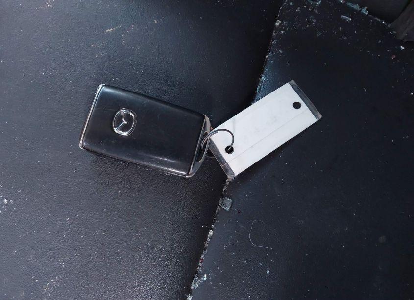 Photo 11 of 2019 Mazda Mazda3 PREFERRED PACKAGE (VIN 3MZBPADL2KM111709)