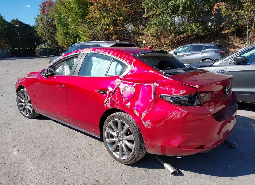 Photo 3 of 2019 Mazda Mazda3 PREFERRED PACKAGE (VIN 3MZBPADL2KM111709)
