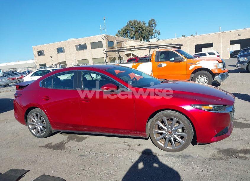 Photo 13 of 2019 Mazda Mazda3 PREFERRED PACKAGE (VIN 3MZBPADL8KM110399)