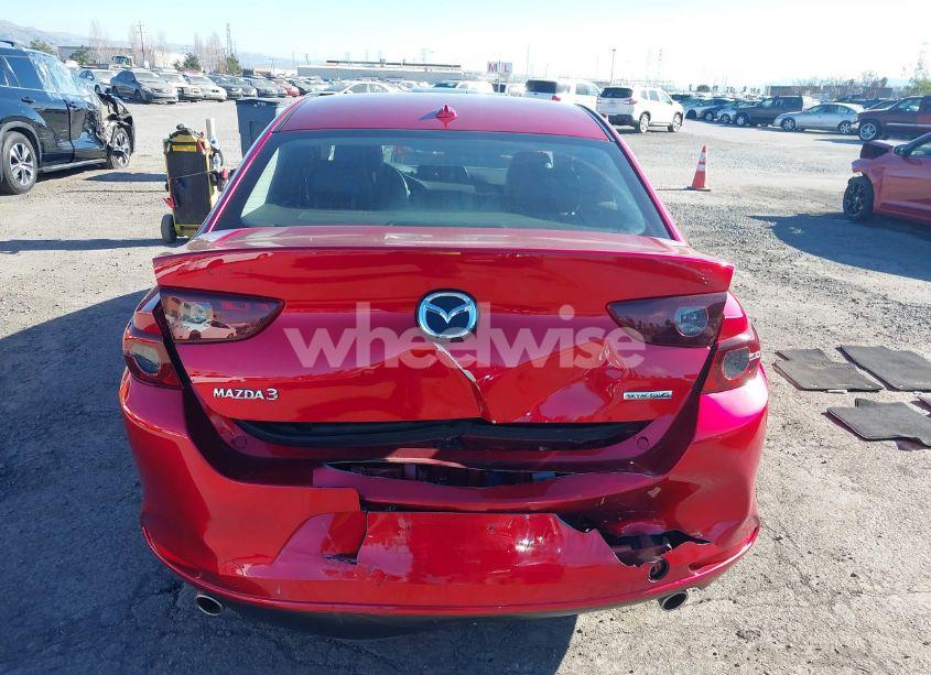 Photo 16 of 2019 Mazda Mazda3 PREFERRED PACKAGE (VIN 3MZBPADL8KM110399)