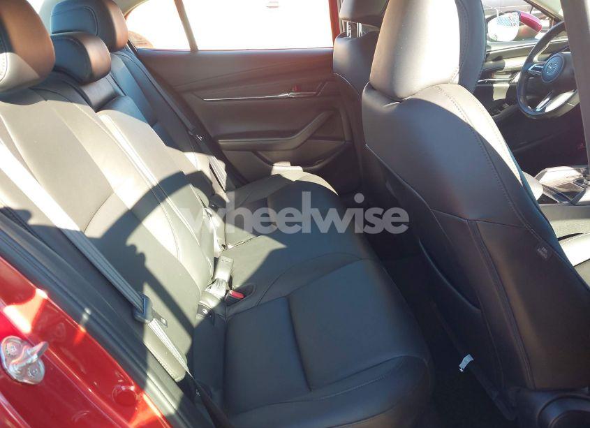 Photo 8 of 2019 Mazda Mazda3 PREFERRED PACKAGE (VIN 3MZBPADL8KM110399)