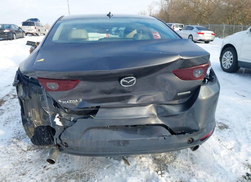 Photo 6 of 2019 Mazda Mazda3 PREFERRED PACKAGE (VIN 3MZBPADL9KM110802)