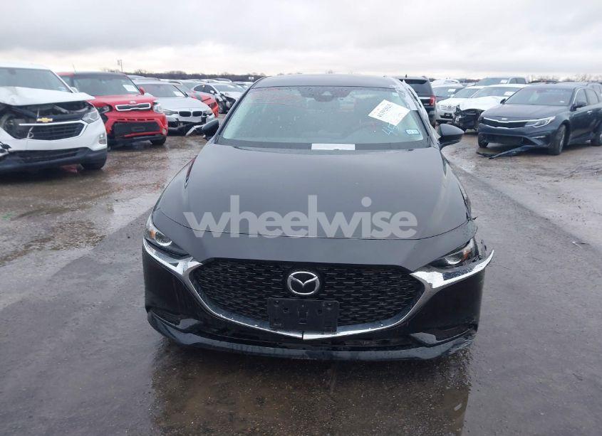 Photo 12 of 2020 Mazda Mazda3 PREFERRED PACKAGE (VIN 3MZBPADLXLM119509)