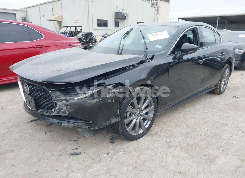 Photo 2 of 2019 Mazda Mazda3 PREMIUM PACKAGE (VIN 3MZBPAEM0KM102868)