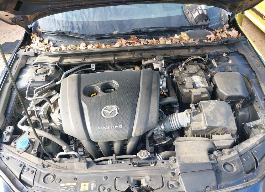 Photo 10 of 2019 Mazda Mazda3 PREMIUM PACKAGE (VIN 3MZBPAEM3KM104890)