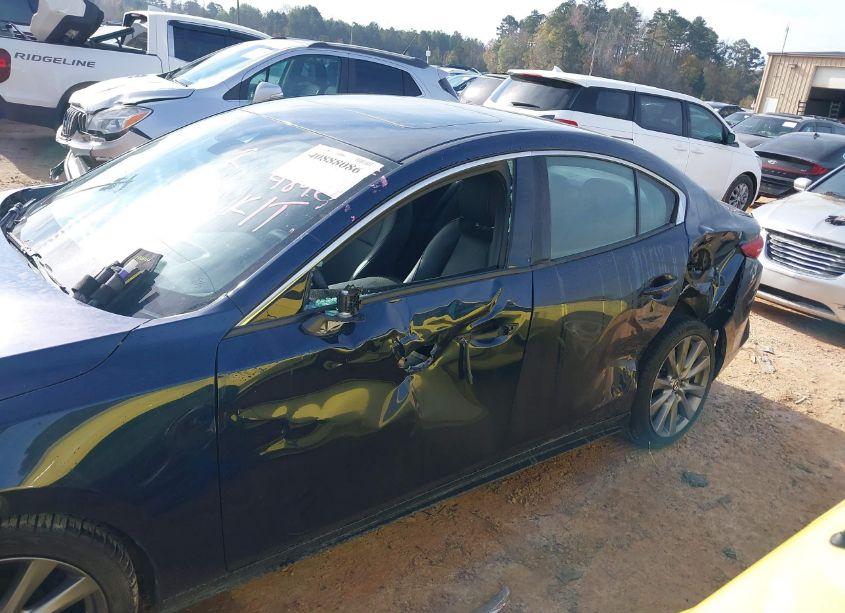 Photo 14 of 2019 Mazda Mazda3 PREMIUM PACKAGE (VIN 3MZBPAEM3KM104890)