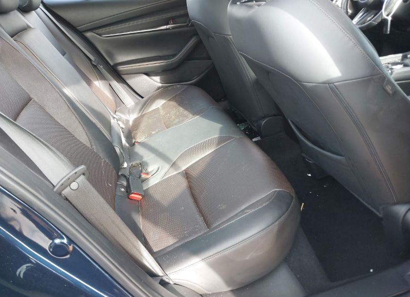 Photo 8 of 2019 Mazda Mazda3 PREMIUM PACKAGE (VIN 3MZBPAEM3KM104890)