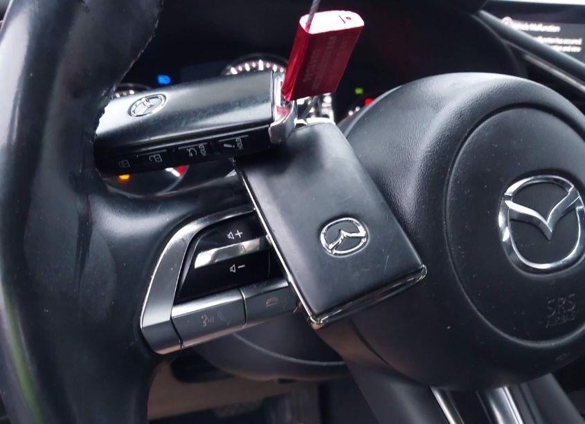 Photo 11 of 2019 Mazda Mazda3 PREMIUM PACKAGE (VIN 3MZBPAEM5KM103837)