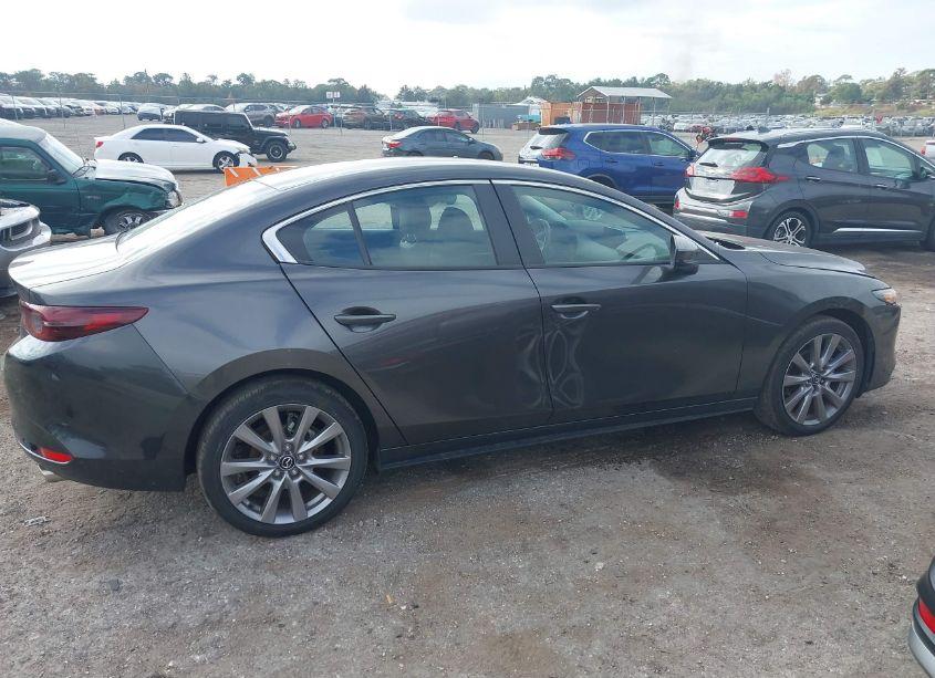 Photo 13 of 2021 Mazda Mazda3 SELECT (VIN 3MZBPBBL8MM252909)