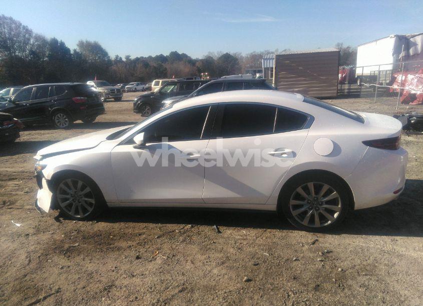 Photo 14 of 2021 Mazda Mazda3 SELECT (VIN 3MZBPBBM8MM205288)