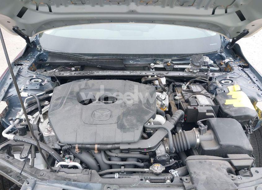 Photo 10 of 2024 Mazda Mazda3 2.5 S CARBON EDITION (VIN 3MZBPBCM1RM400557)