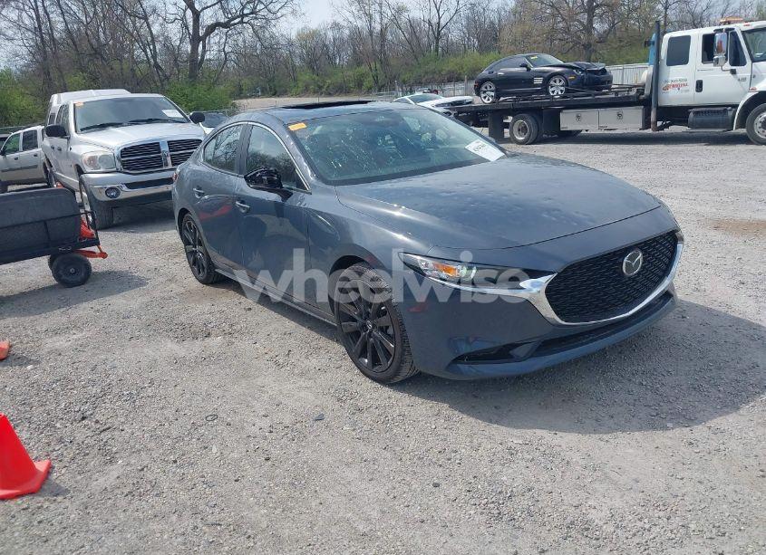 2024 Mazda Mazda3 2.5 S CARBON EDITION (VIN 3MZBPBCM3RM416565) main photo