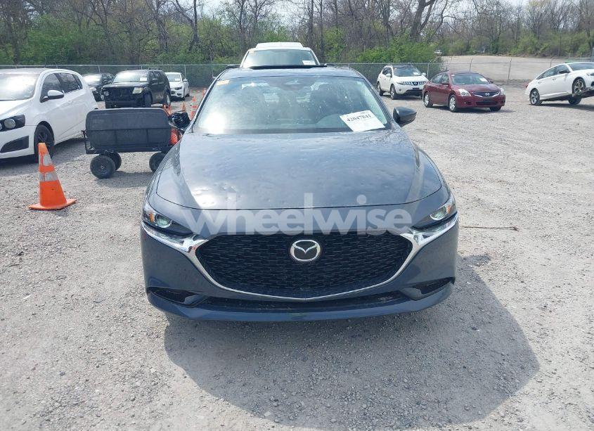 Photo 12 of 2024 Mazda Mazda3 2.5 S CARBON EDITION (VIN 3MZBPBCM3RM416565)