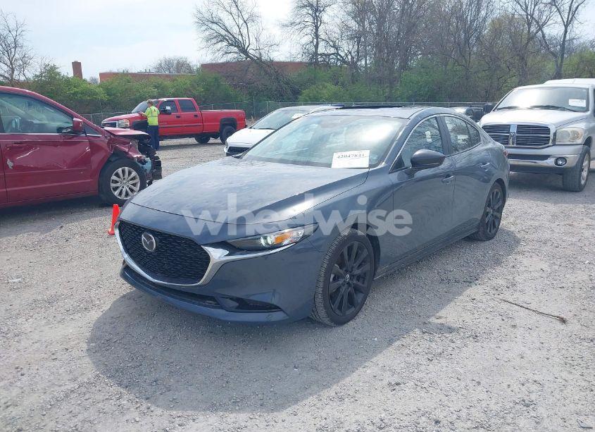 Photo 2 of 2024 Mazda Mazda3 2.5 S CARBON EDITION (VIN 3MZBPBCM3RM416565)